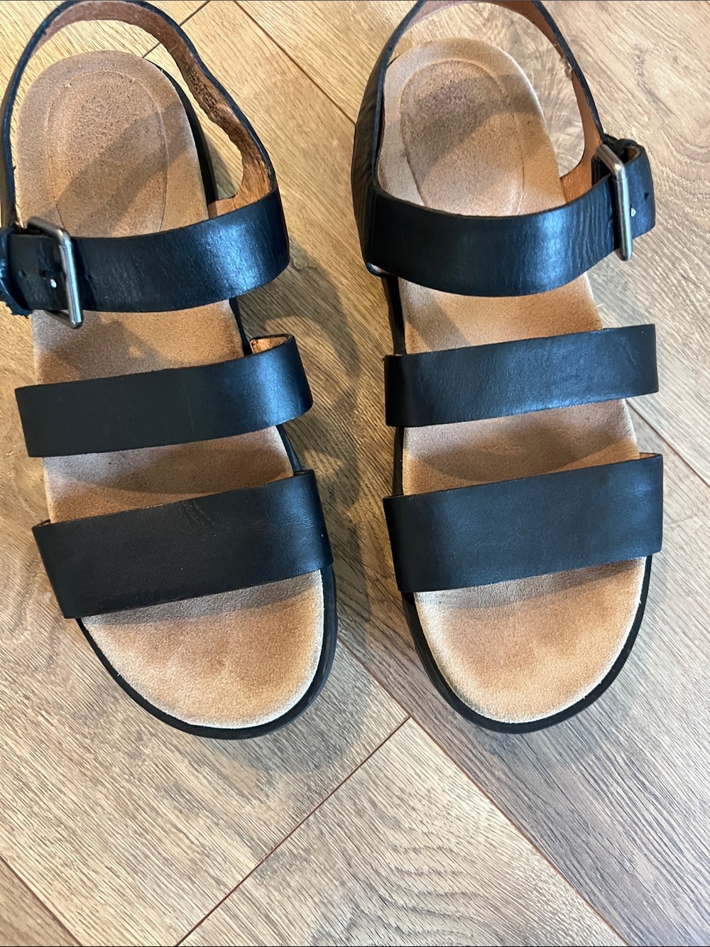 Madewell The Addie Sandals in black leather featuring a chunky lug sole 8.5 - Picture 6 of 6